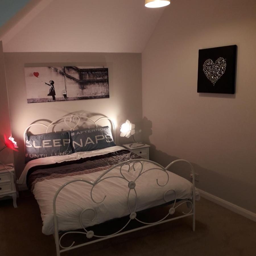 Street Artist Bed and Breakfast Romford Eksteriør billede